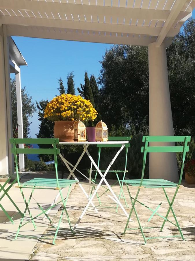 Villa Buras Skinaria Luaran gambar